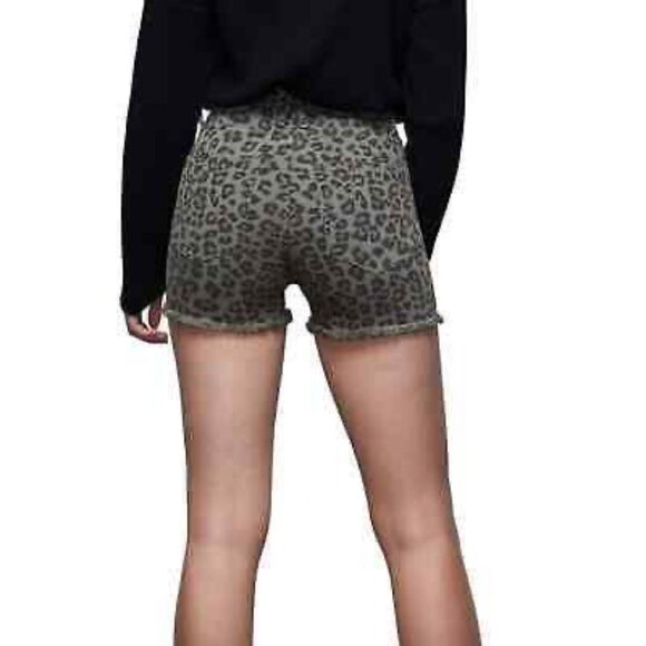 GOOD AMERICAN Olive Leopard Print Denim Cut Off Shorts Size 14 NEW - Picture 2 of 3